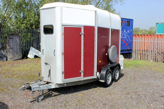 Self-drive Ifor Williams HB505R rental.